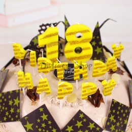 Vela de Sarga Dorada con Decoración de Cumpleaños